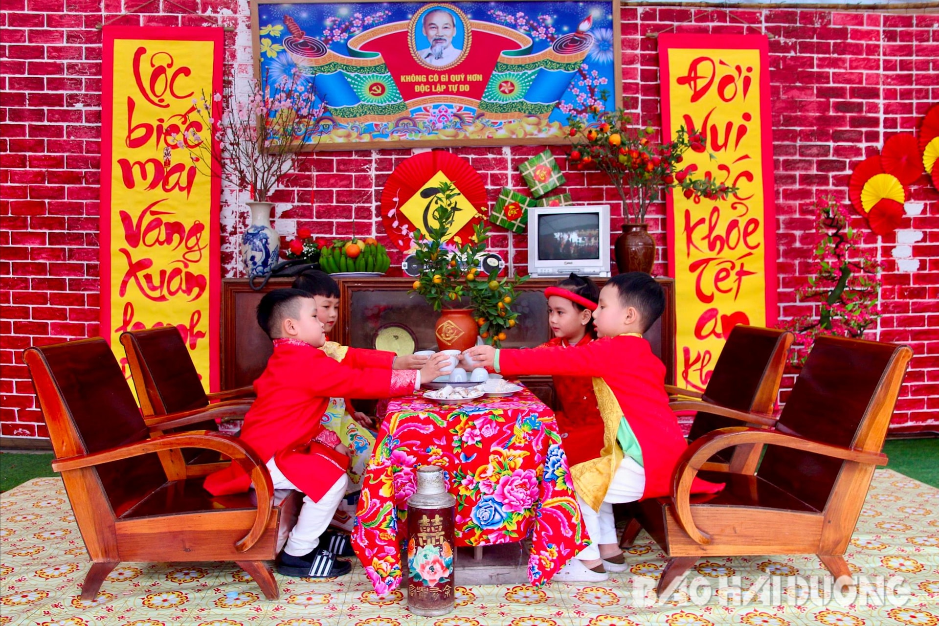 Bổ ích hoạt động trải nghiệm Tết cổ truyền cho trẻ mầm non ở Ninh Giang