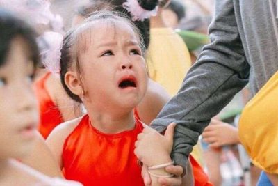 QUY TẮC “3 PHÚT TẠM BIỆT” – NÓI KHÔNG VỚI NƯỚC MẮT (Bí quyết giúp trẻ đến lớp vui vẻ ngay từ những ngày đầu)