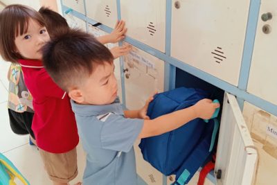 ĐÔI TAY KHÉO LÉO – CON TỰ PHỤC VỤ MÌNH